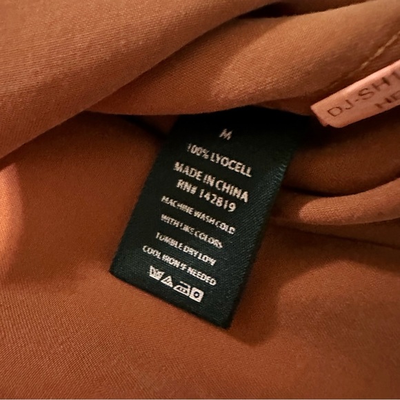 Dear John Rust Tunic Size Medium Deep V Button Down Long Sleeved Raw Hem… - Picture 9 of 9